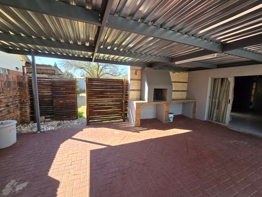 5 Bedroom Property for Sale in Universitas Free State